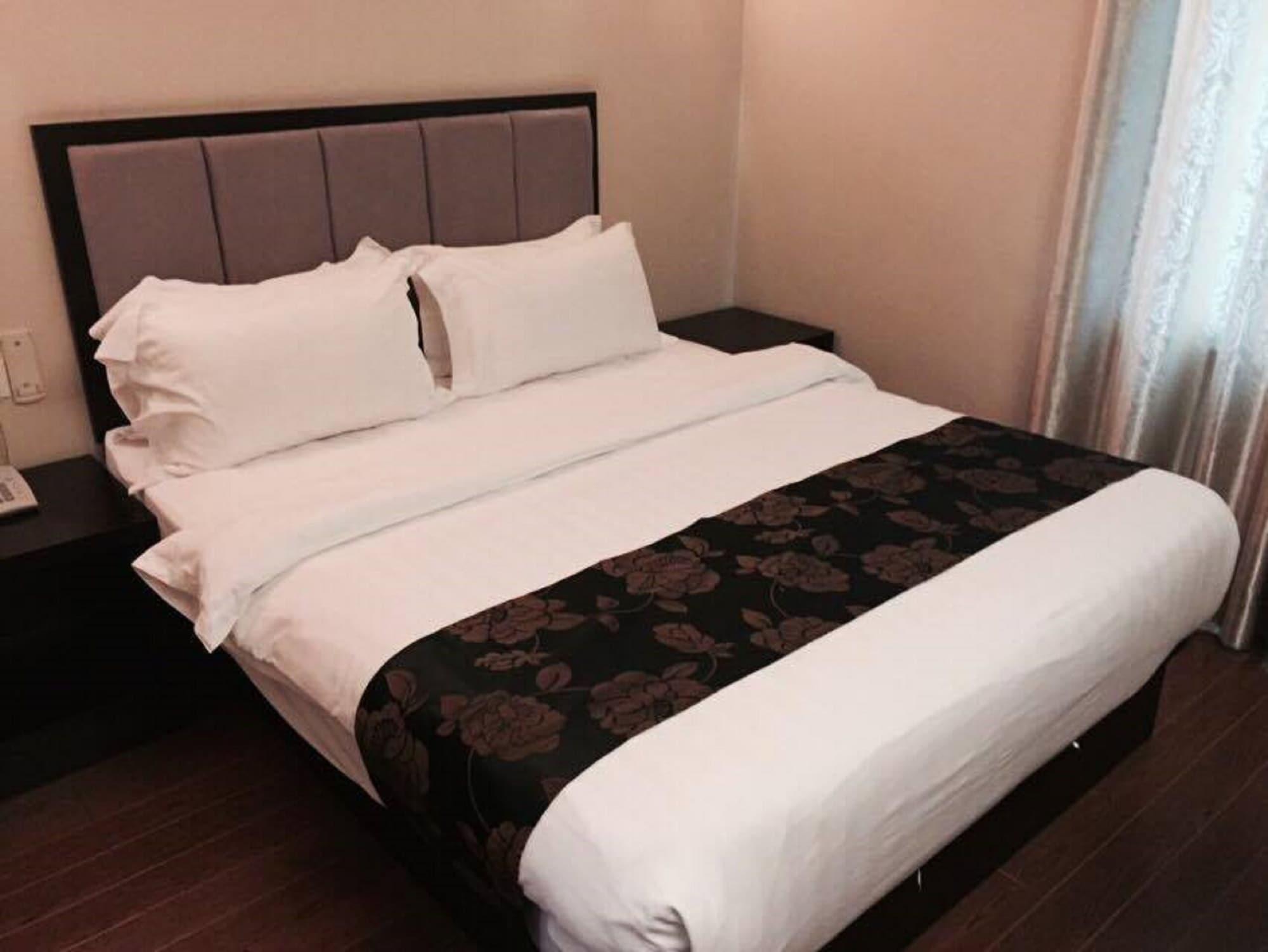 Kk Waterfront Hotel Kota Kinabalu Esterno foto